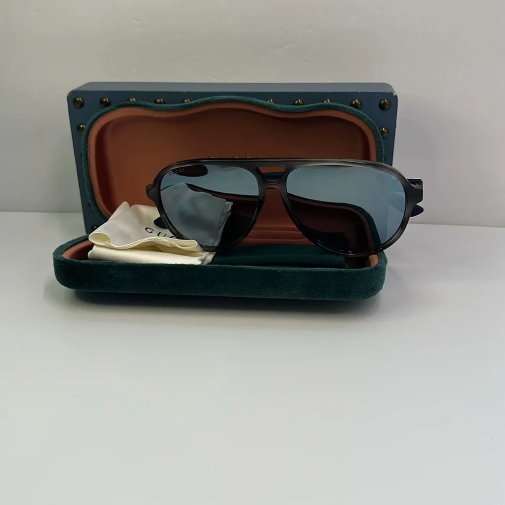 New- Gucci GG0423S 010 Pilot Sunglasses - Authentic Polarized Grey, 60mm”